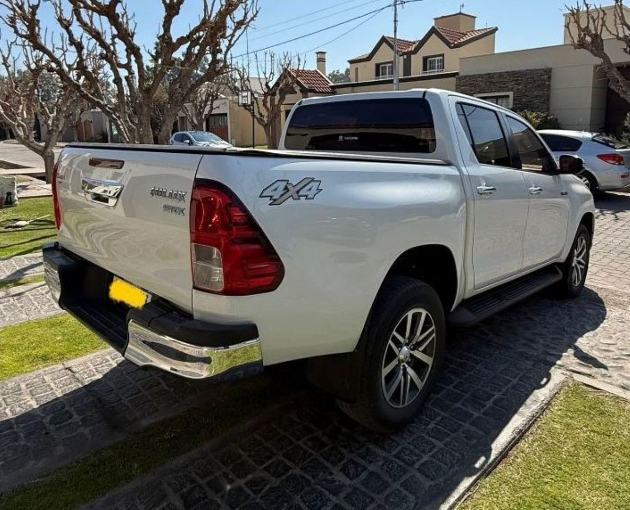 Toyota Hilux Usada en Mendoza, deRuedas