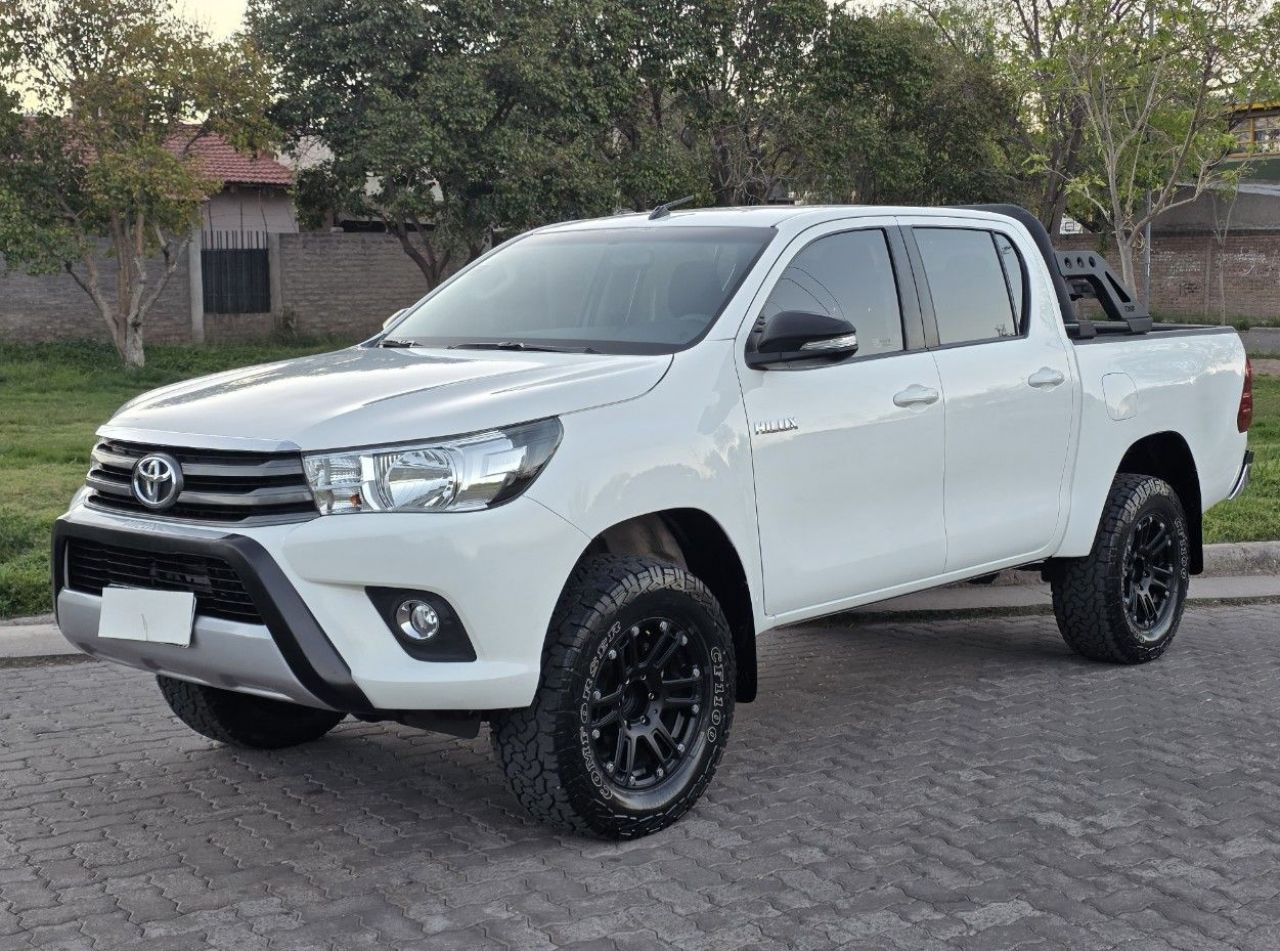 Toyota Hilux Usada en Mendoza, deRuedas