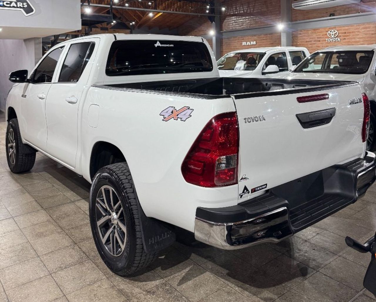 Toyota Hilux Usada Financiado en San Juan, deRuedas
