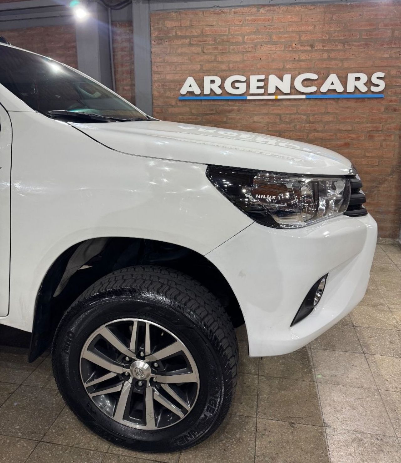 Toyota Hilux Usada Financiado en San Juan, deRuedas