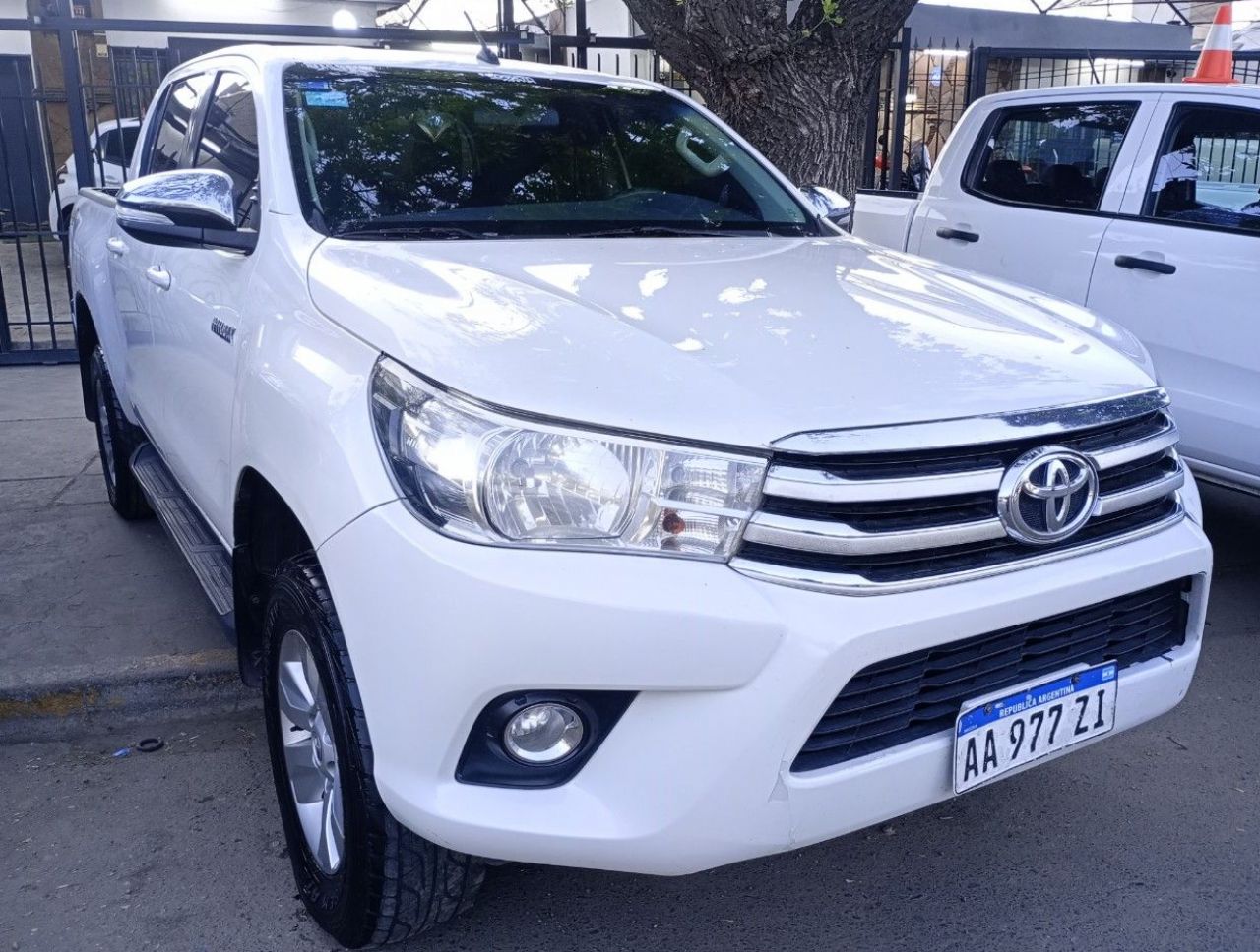 Toyota Hilux Usada en Mendoza, deRuedas