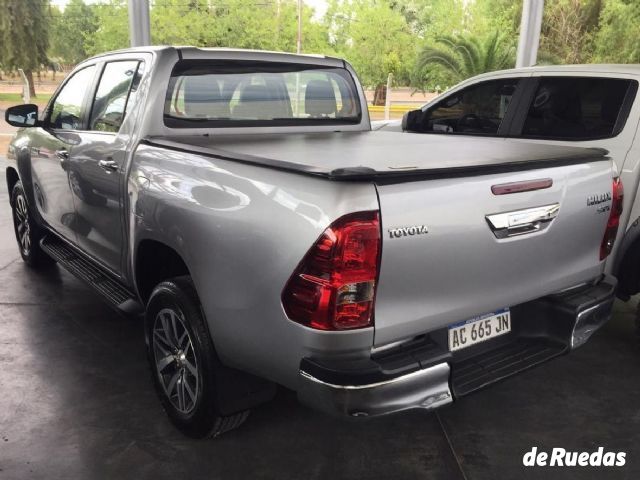 Toyota Hilux Usada en Mendoza, deRuedas