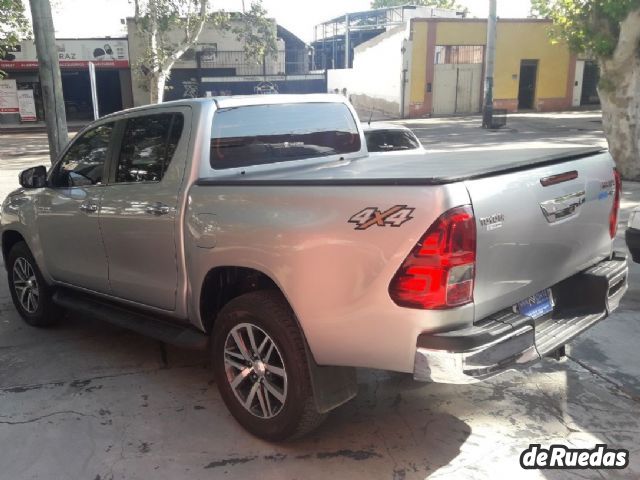 Toyota Hilux Usada en Mendoza, deRuedas