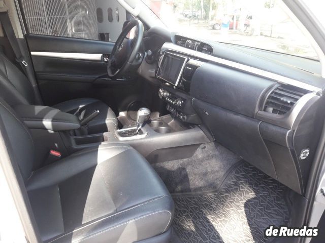 Toyota Hilux Usada en Mendoza, deRuedas