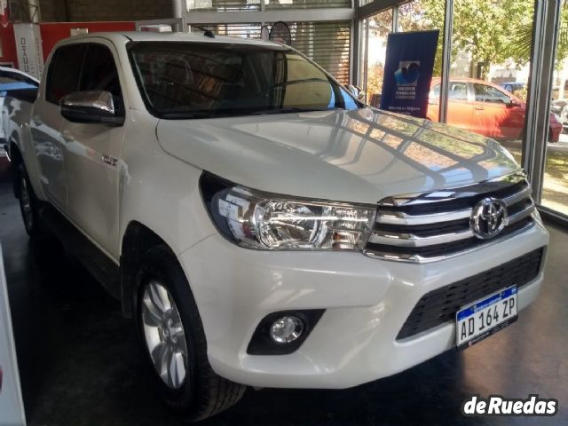 Toyota Hilux Usada en Mendoza, deRuedas