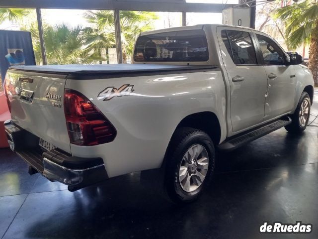 Toyota Hilux Usada en Mendoza, deRuedas