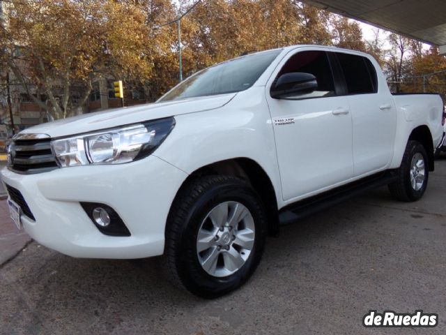 Toyota Hilux Usada en Mendoza, deRuedas
