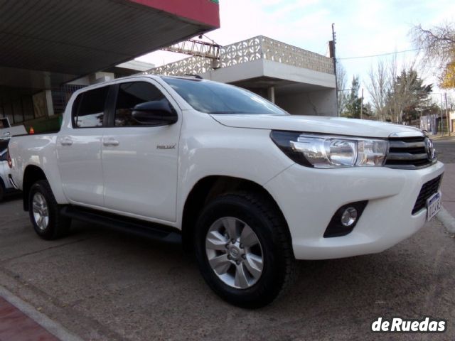 Toyota Hilux Usada en Mendoza, deRuedas