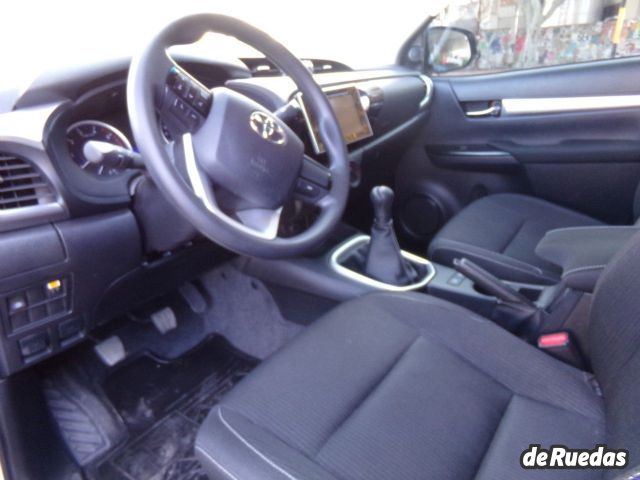 Toyota Hilux Usada en Mendoza, deRuedas