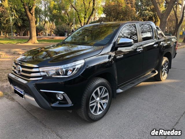 Toyota Hilux Usada en Mendoza, deRuedas