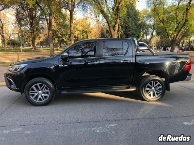 Toyota Hilux Usada en Mendoza, deRuedas