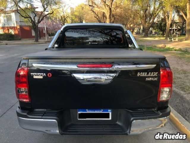 Toyota Hilux Usada en Mendoza, deRuedas