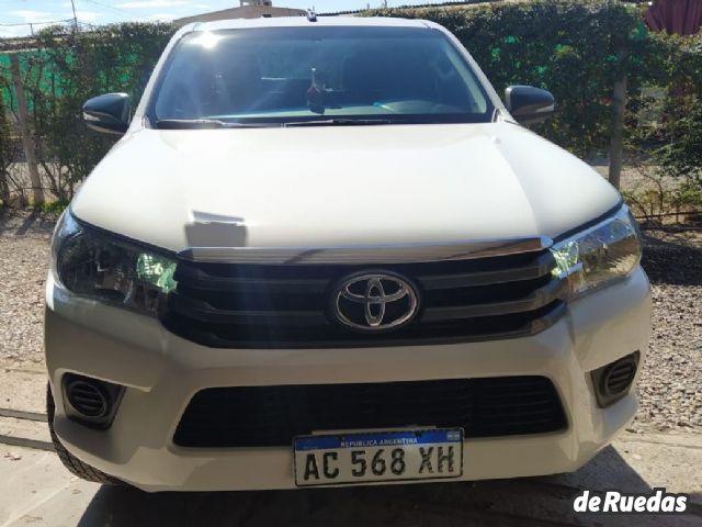 Toyota Hilux Usada en Mendoza, deRuedas