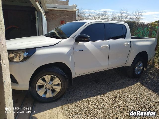 Toyota Hilux Usada en Mendoza, deRuedas