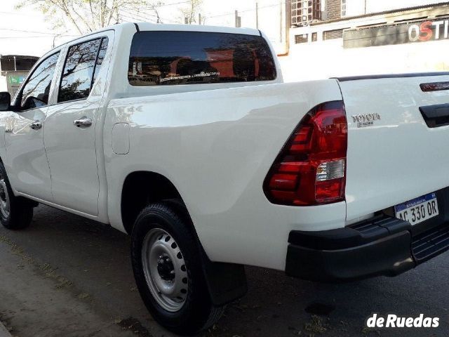 Toyota Hilux Usada en Mendoza, deRuedas