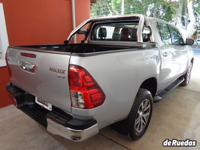 Toyota Hilux Usada en Mendoza, deRuedas