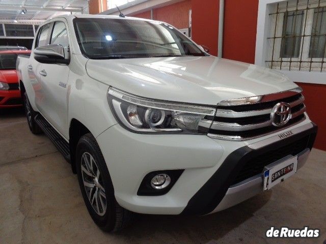 Toyota Hilux Usada en Mendoza, deRuedas