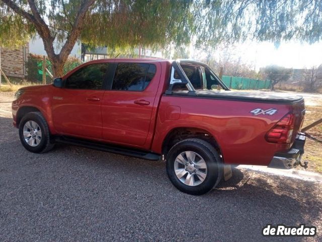 Toyota Hilux Usada en Mendoza, deRuedas