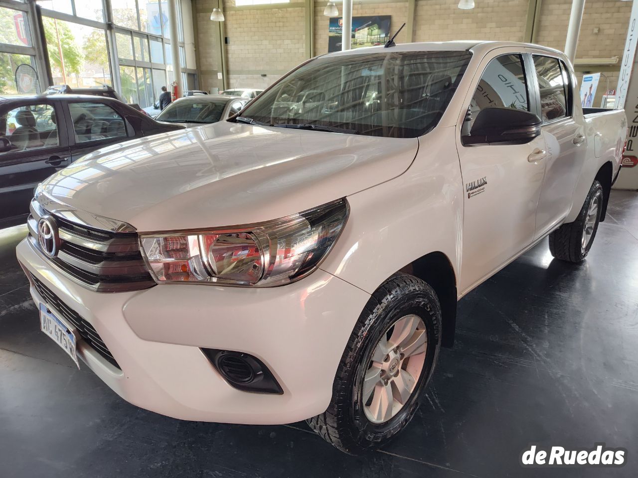 Toyota Hilux Usada en Mendoza, deRuedas