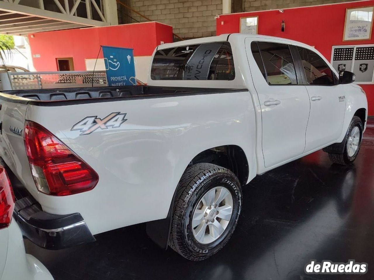 Toyota Hilux Usada en Mendoza, deRuedas