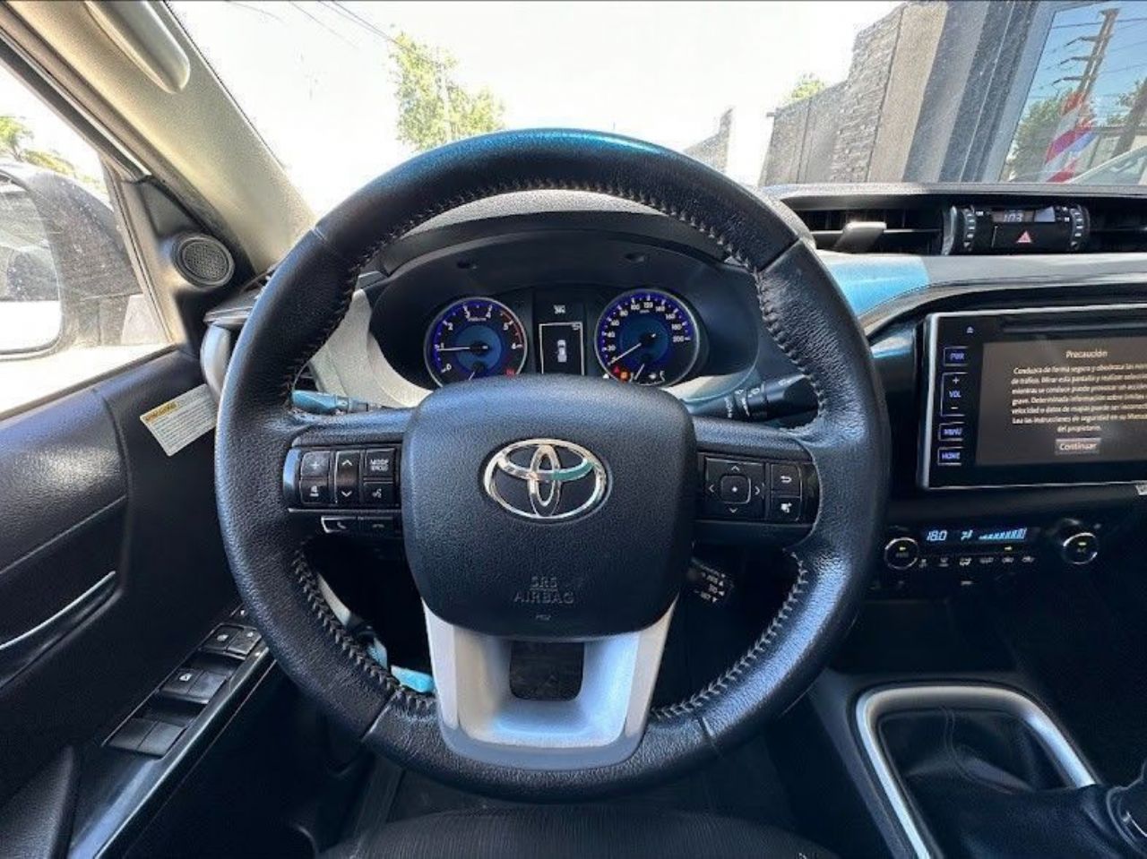 Toyota Hilux Usada en Córdoba, deRuedas