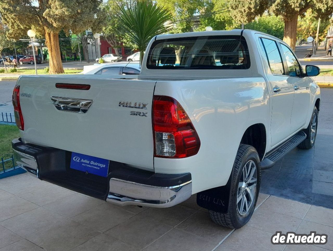 Toyota Hilux Usada en Mendoza, deRuedas