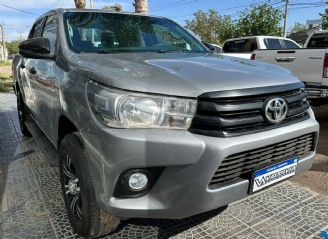 Toyota Hilux Usada en San Juan Financiado