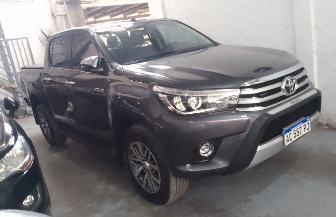 Toyota Hilux Usada en Mendoza, deRuedas