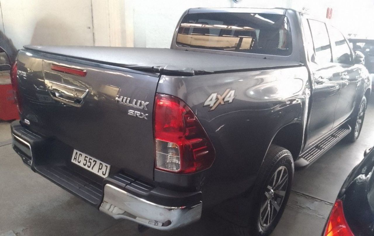 Toyota Hilux Usada en Mendoza, deRuedas