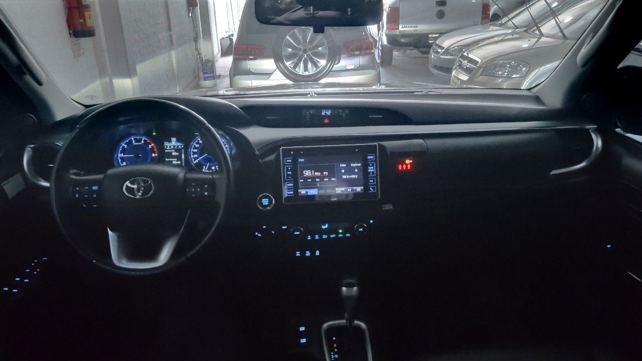 Toyota Hilux Usada en Mendoza, deRuedas