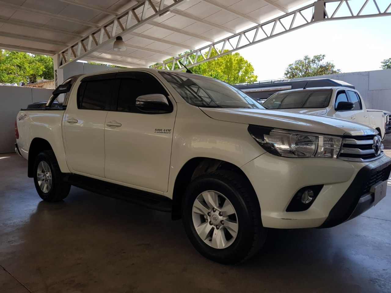 Toyota Hilux Usada en Mendoza, deRuedas