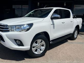 Toyota Hilux Usada en Córdoba Financiado