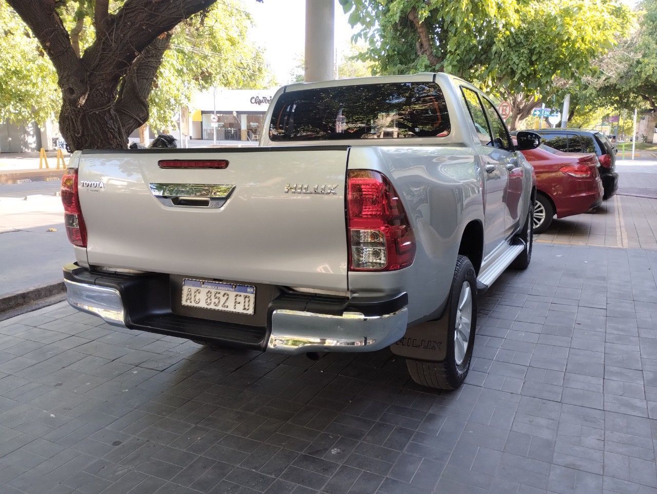 Toyota Hilux Usada en Mendoza, deRuedas