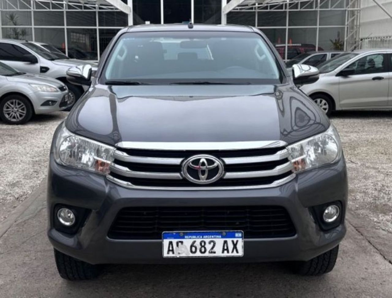 Toyota Hilux Usada en San Luis, deRuedas