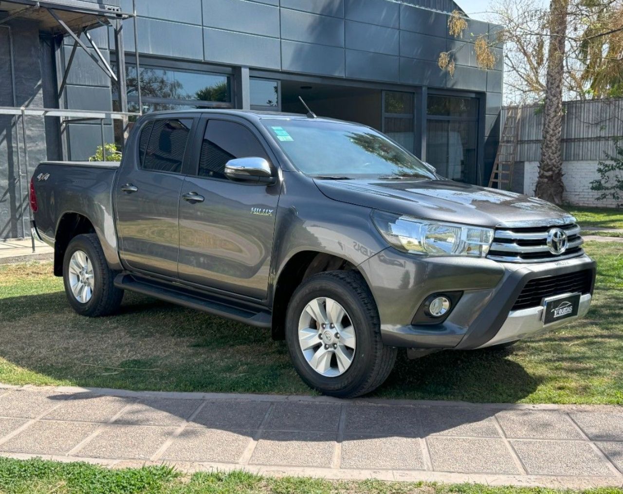 Toyota Hilux Usada en Mendoza, deRuedas