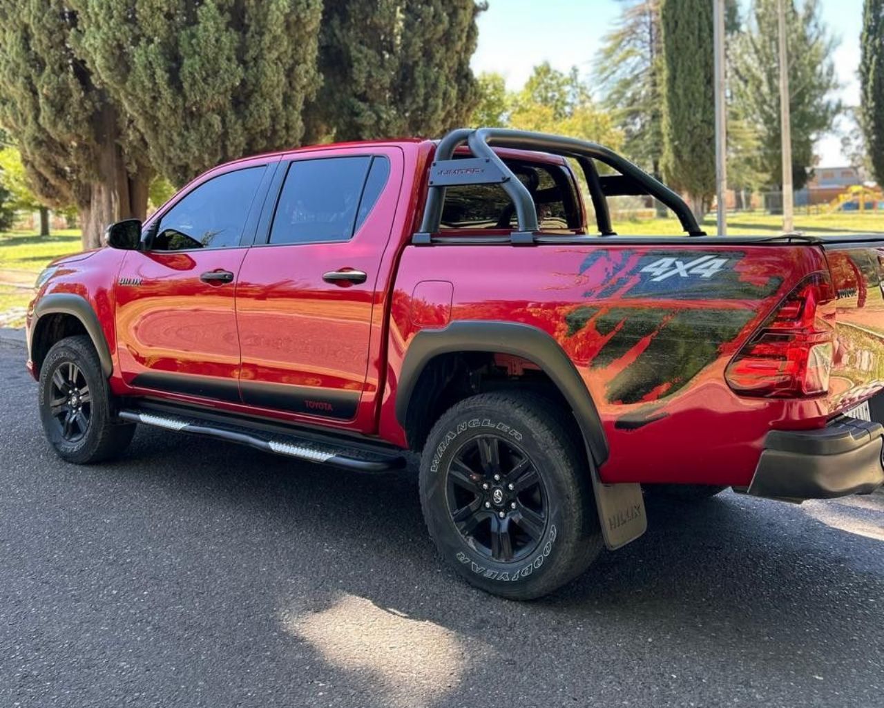 Toyota Hilux Usada Financiado en Mendoza, deRuedas