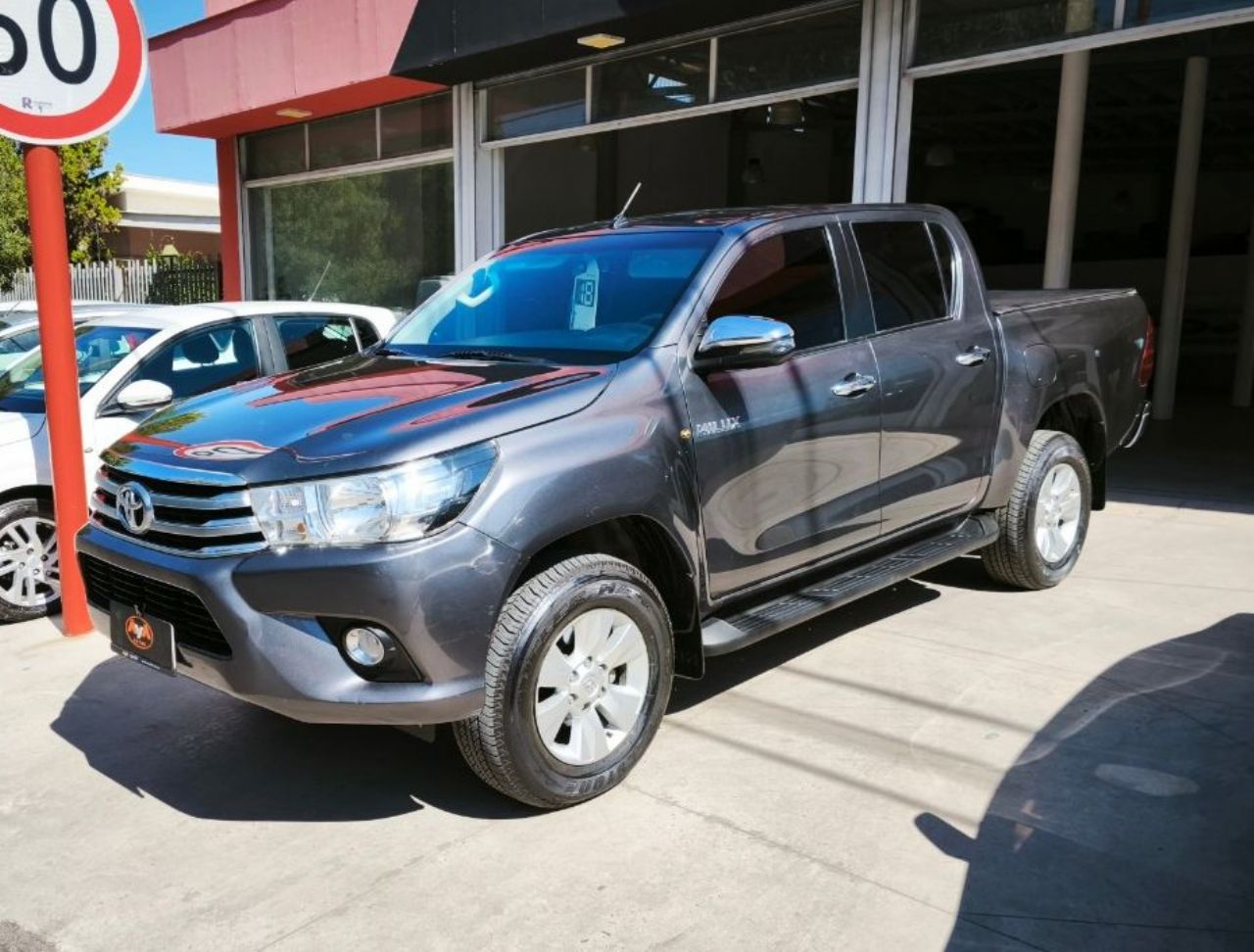 Toyota Hilux Usada en Mendoza, deRuedas