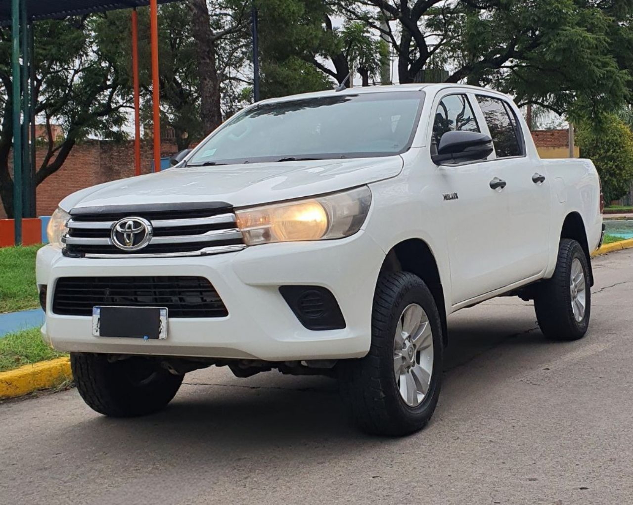 Toyota Hilux Usada Financiado en Córdoba, deRuedas