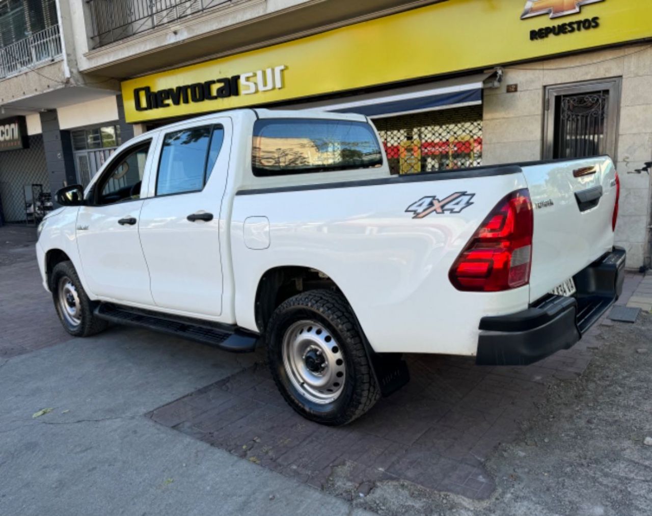 Toyota Hilux Usada en Mendoza, deRuedas