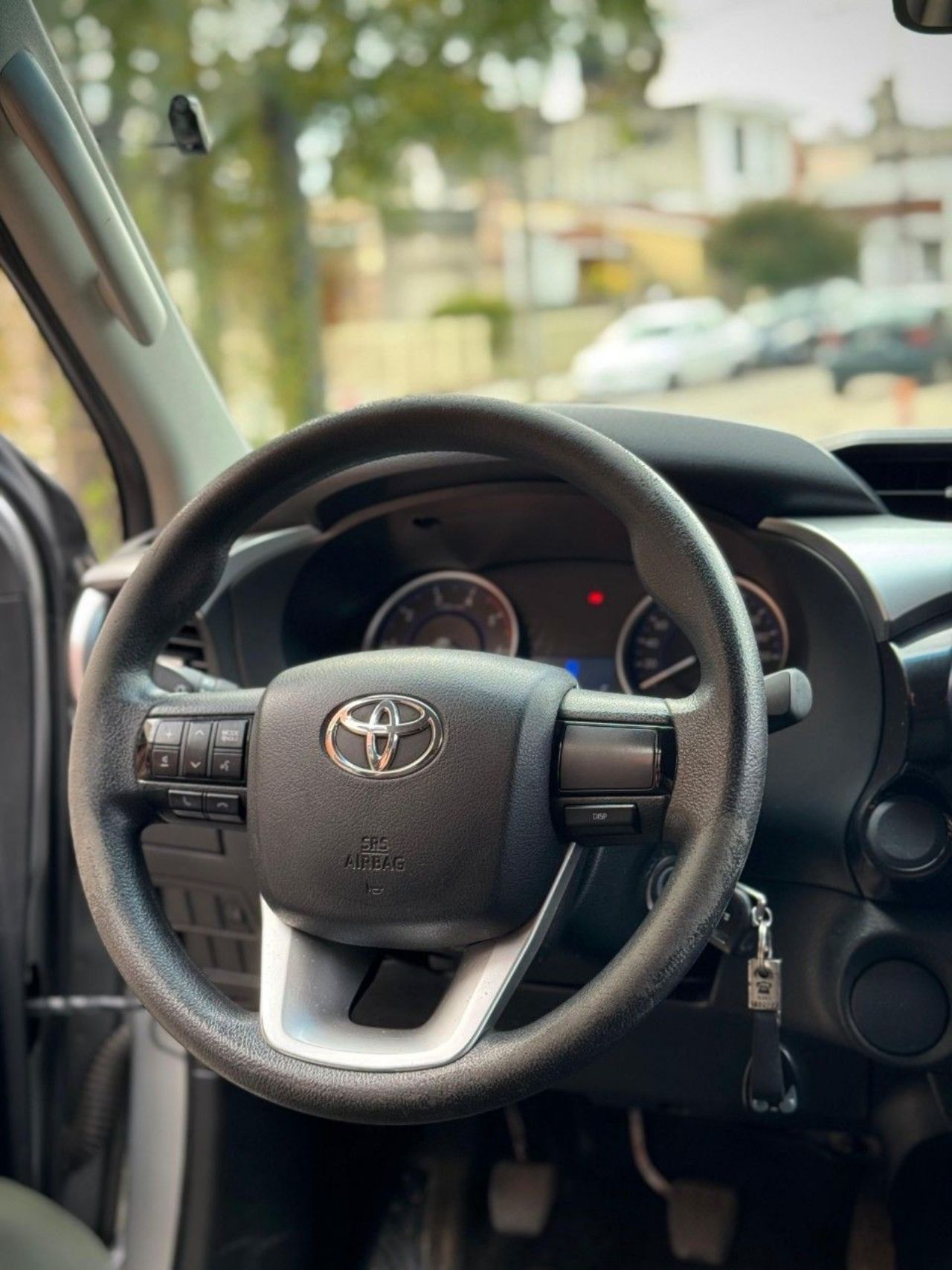 Toyota Hilux Usada Financiado en Córdoba, deRuedas