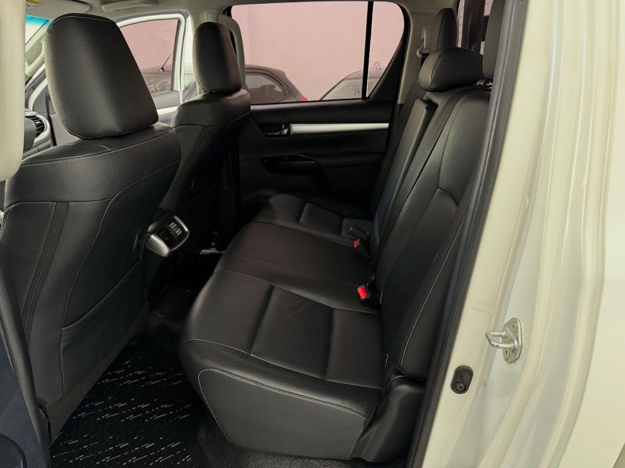 Toyota Hilux Usada en San Luis, deRuedas