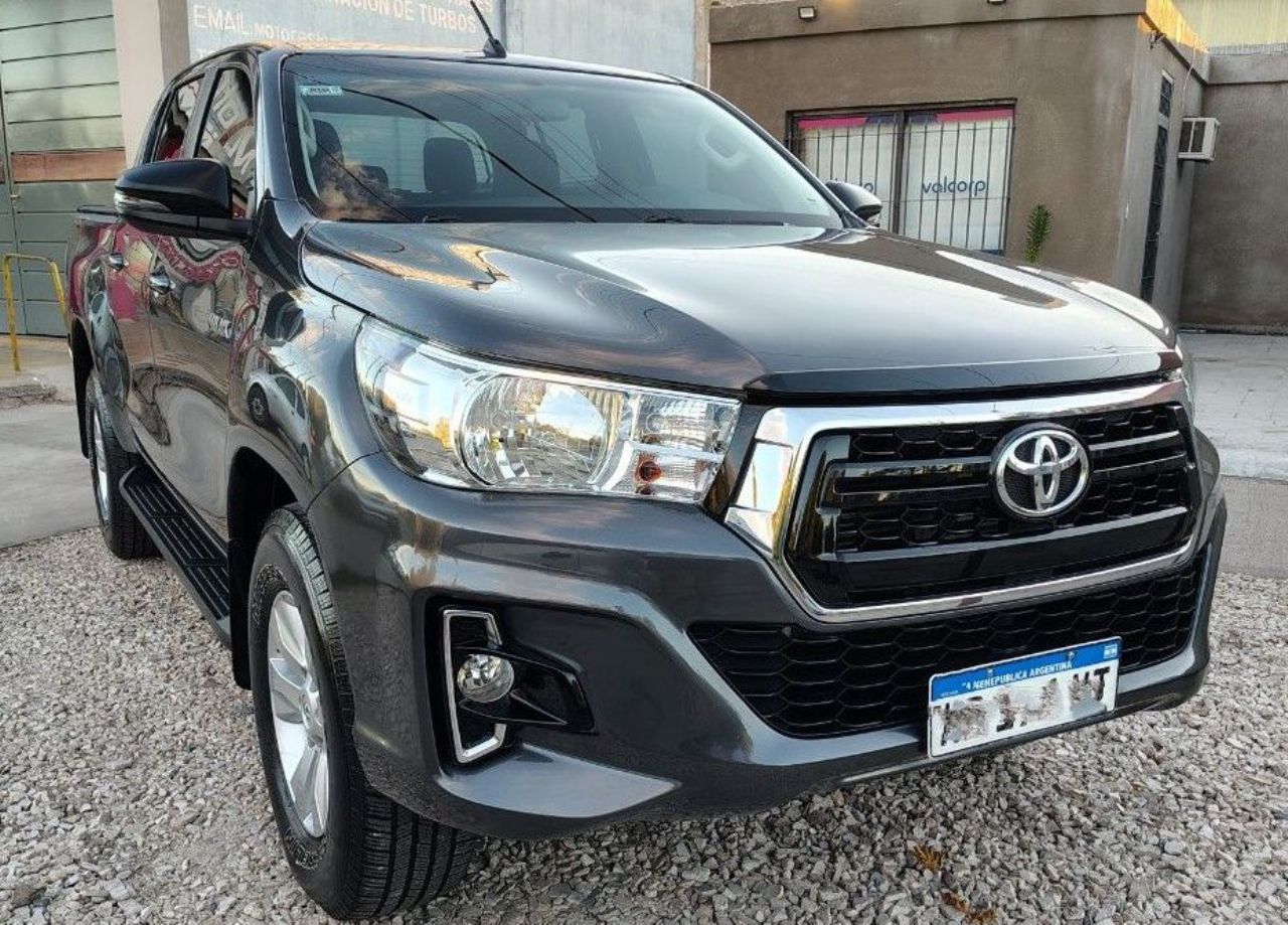 Toyota Hilux Usada Financiado en San Juan, deRuedas