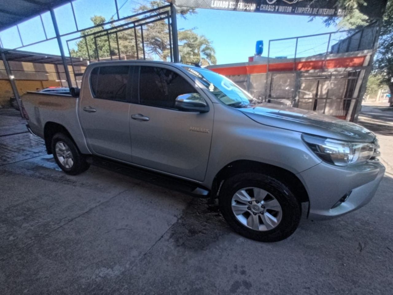 Toyota Hilux Usada Financiado en Córdoba, deRuedas