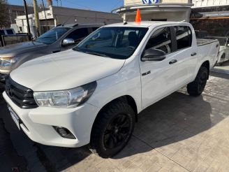 Toyota Hilux Usada en Mendoza Financiado