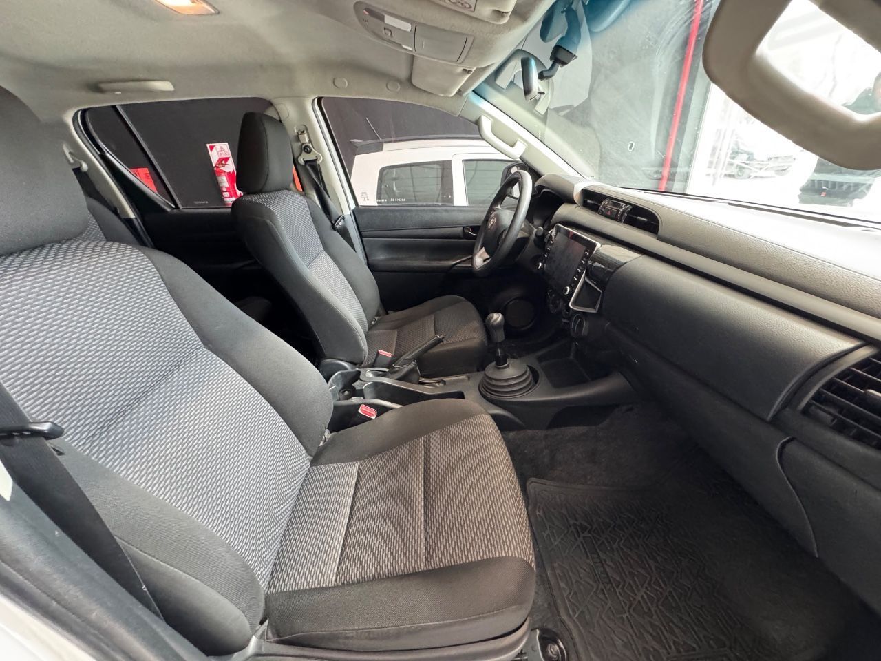 Toyota Hilux Usada Financiado en Mendoza, deRuedas