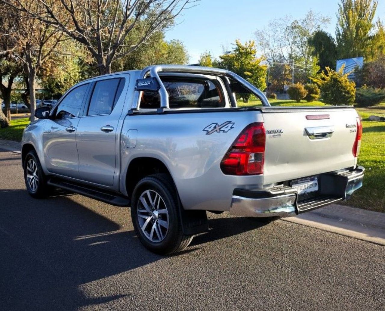 Toyota Hilux Usada Financiado en Mendoza, deRuedas