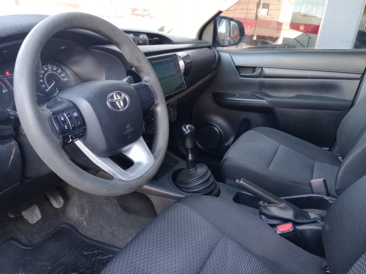 Toyota Hilux Usada en Córdoba, deRuedas