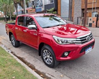 Toyota Hilux Usada en Córdoba Financiado