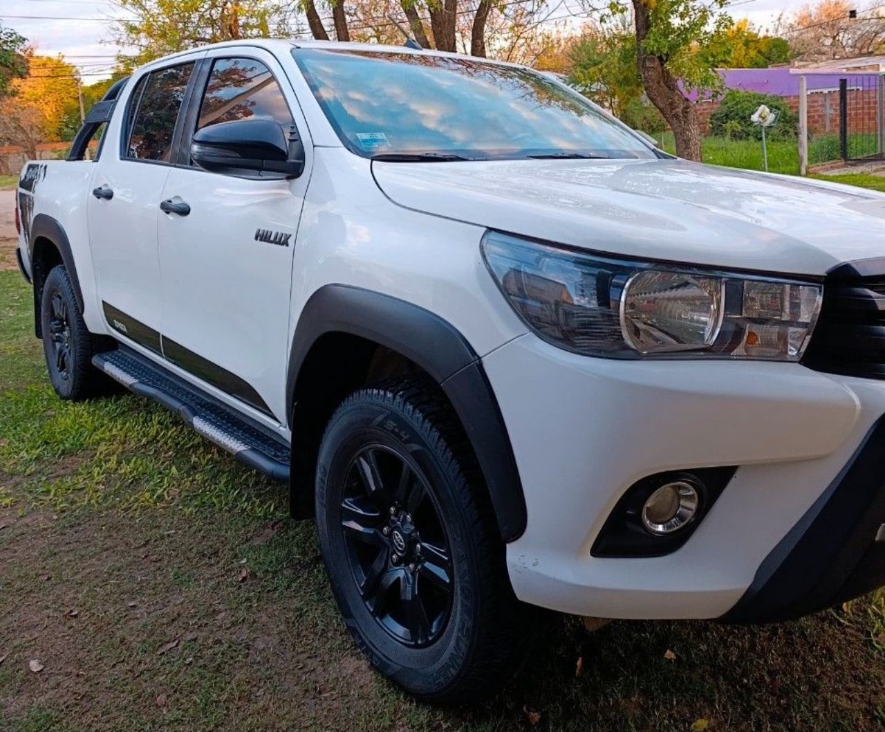 Toyota Hilux Usada en Santa Fe, deRuedas