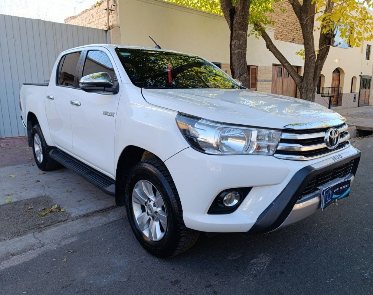 Toyota Hilux Usada Financiado en Mendoza, deRuedas